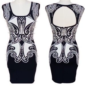 Closet Closing 🚧 GUESS Open Back Bodycon Black & White Dress XS